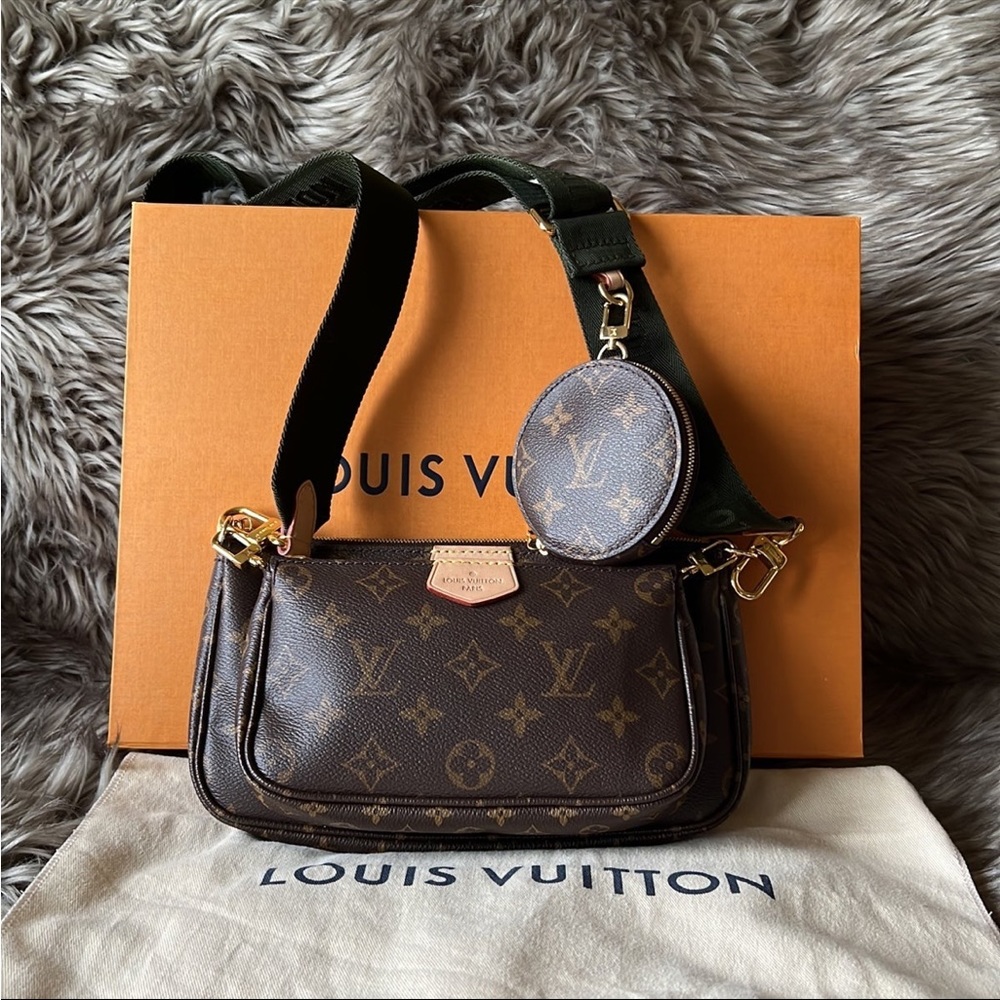 Louis Vuitton Multi Pochette Khaki